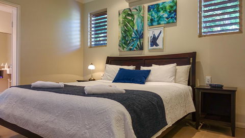 Blue Summit Hideaway - Schoolies Week Accommodation 28