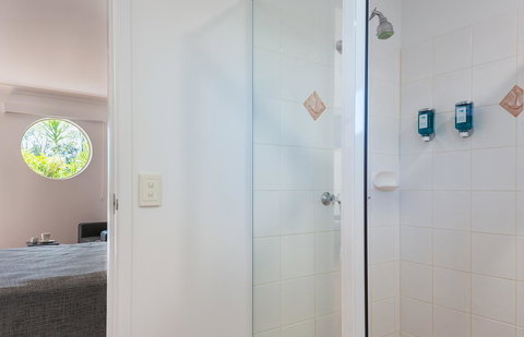 Anchor Motel Noosa - Schoolies Week Accommodation 36