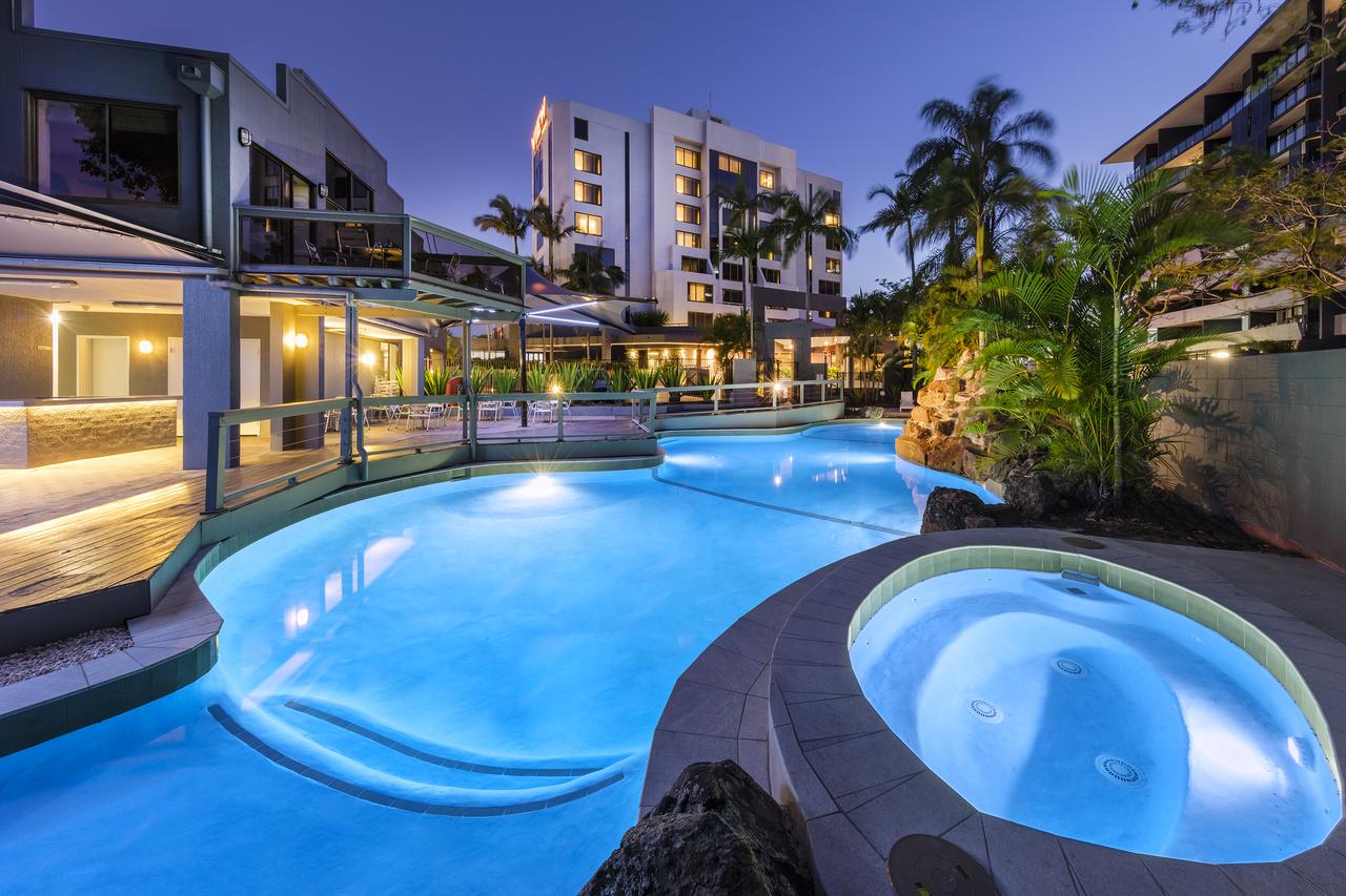 Hamilton QLD Schoolies Week Accommodation