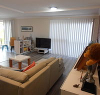 VILY Place - Schoolies Week Accommodation
