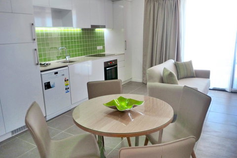 Pacific Sands Apartments Mackay - Schoolies Week Accommodation 13