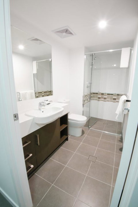 Pacific Sands Apartments Mackay - Schoolies Week Accommodation 14