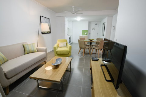 Pacific Sands Apartments Mackay - Schoolies Week Accommodation 32
