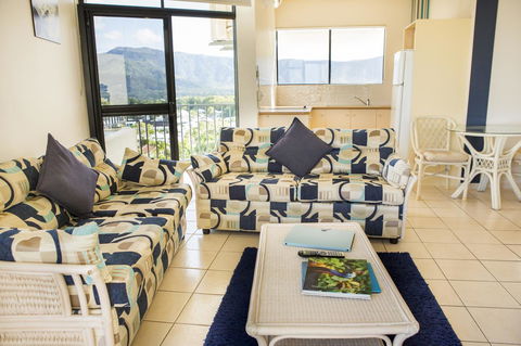 Amaroo At Trinity - Schoolies Week Accommodation 35