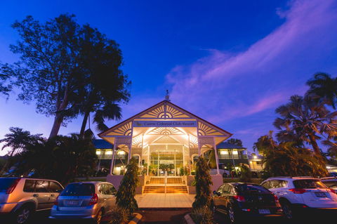Cairns Colonial Club Resort - Schoolies Week Accommodation 14