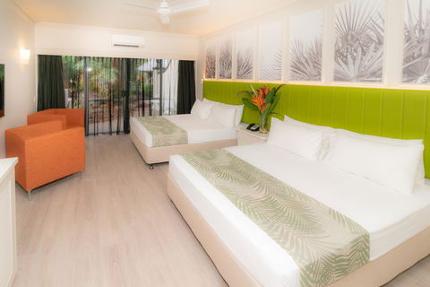 Cairns Colonial Club Resort - Schoolies Week Accommodation 3