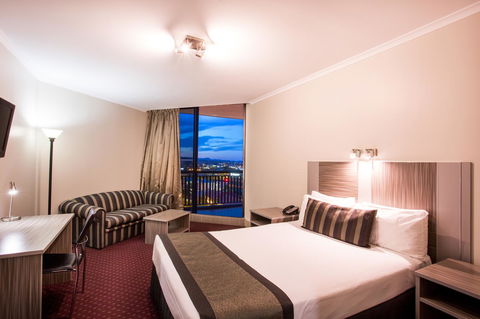 Hotel Grand Chancellor Brisbane - Schoolies Week Accommodation 29