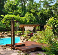 Misty Mountains Rainforest Retreat - Schoolies Week Accommodation