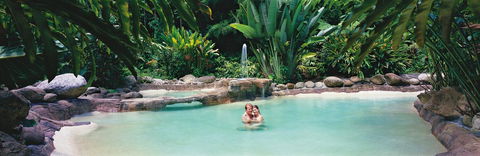 Misty Mountains Rainforest Retreat - Schoolies Week Accommodation 14