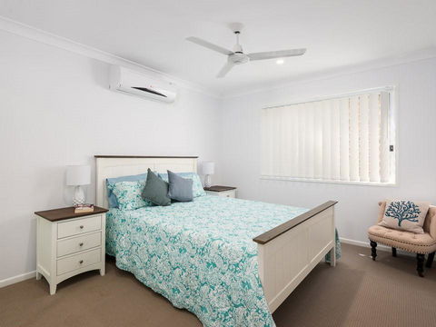 Briz Stays - Whites Road - Schoolies Week Accommodation 12