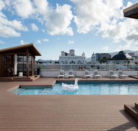 Rydges Plaza Cairns - Schoolies Week Accommodation