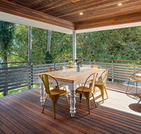 Anville Court - Schoolies Week Accommodation