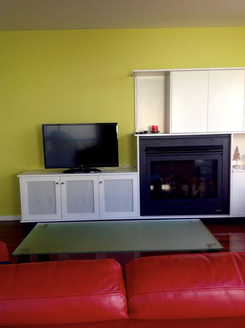 Waterloo Cottage - Schoolies Week Accommodation 0