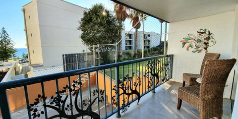 West Beach Lagoon 210 - Amazing Views - Schoolies Week Accommodation 3