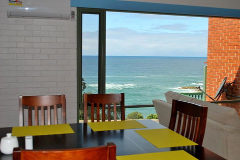 Whalevue - Unit 2 - Schoolies Week Accommodation 2