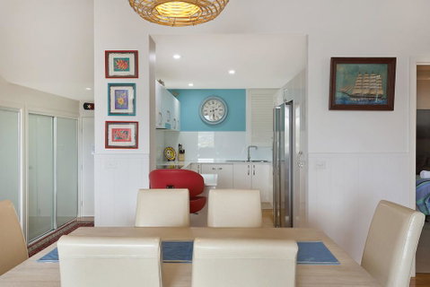 Wharf Apartment Unit 5 - Schoolies Week Accommodation 2