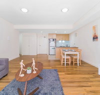 Wolli Creek Airport Serviced 2 Bedroom Apartment - Schoolies Week Accommodation