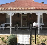 Woodstock Cottage - Schoolies Week Accommodation