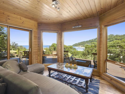 Wye's Choice - Holiday Great Ocean Road - Schoolies Week Accommodation 1