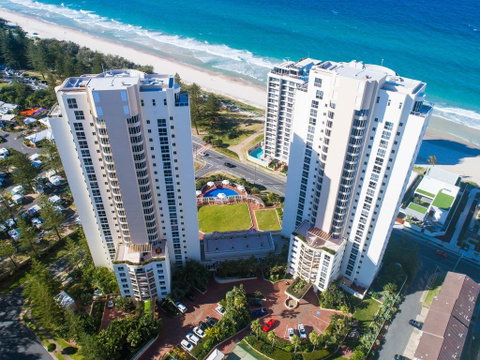 Xanadu Resort - Schoolies Week Accommodation 0