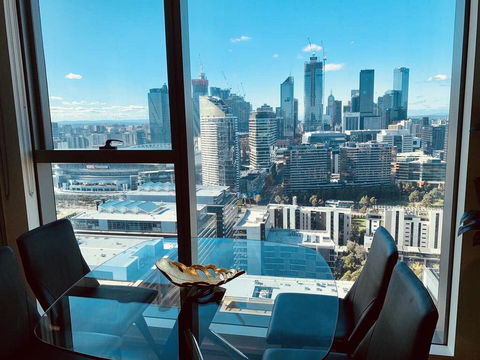 Xu's Residence@888 Collins St - Schoolies Week Accommodation 0