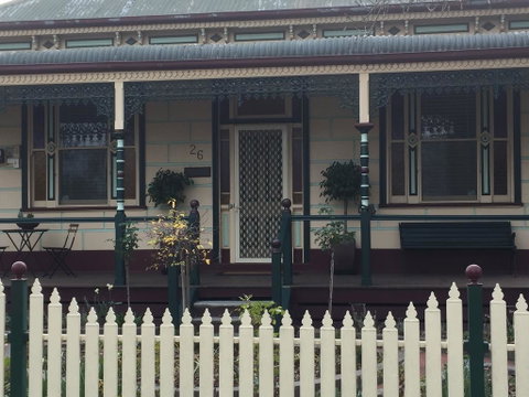 Yapera On Lucan - Schoolies Week Accommodation 1