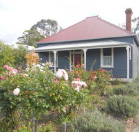 Yarram Cottage Art and Accommodation - Schoolies Week Accommodation