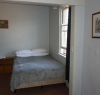 Young Budget Accommodation - Schoolies Week Accommodation