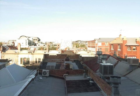 A Boutique Hideaway In The Heart Of Fitzroy - Schoolies Week Accommodation 4