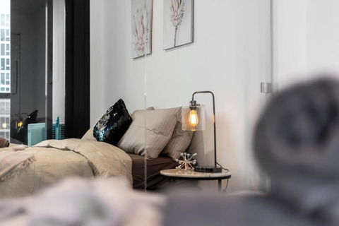 A Comfy Apt Only A 5-min Walk To Victoria Market - Schoolies Week Accommodation 0