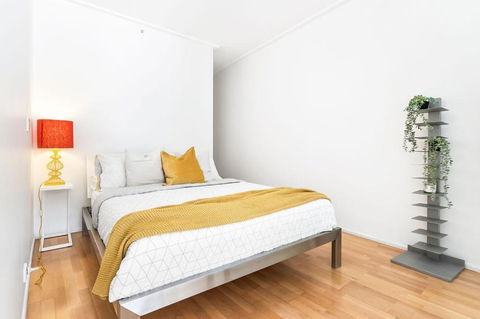 A Comfy Studio Next To Darling Harbour City Views - Schoolies Week Accommodation 3