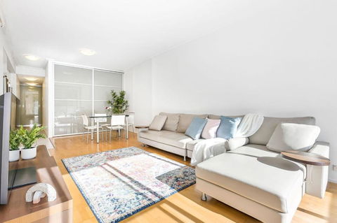 A Comfy Studio Next To Darling Harbour City Views - Schoolies Week Accommodation 4