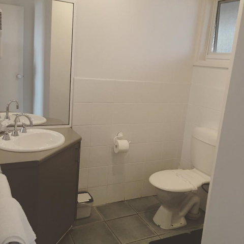 A Great Ocean View Motel - Schoolies Week Accommodation 4