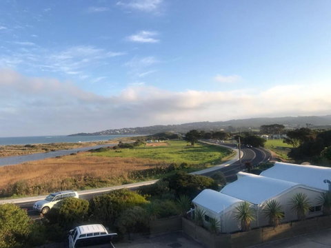 A Great Ocean View Motel - Schoolies Week Accommodation 1