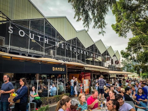 A Lux 2BR Apt Near South Melbourne Market - Schoolies Week Accommodation 2