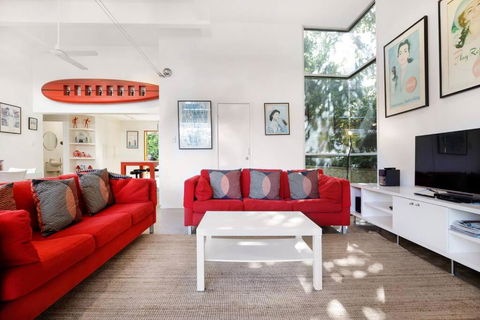 AAA Coke Shack - Schoolies Week Accommodation 3