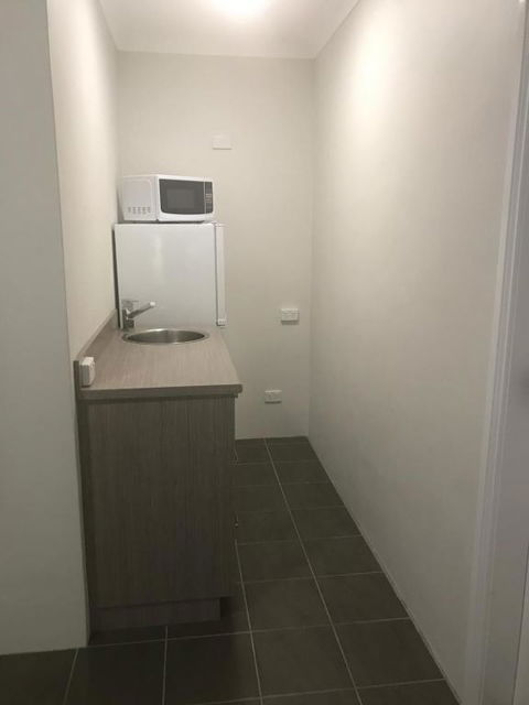 Acacia Motor Lodge - Schoolies Week Accommodation 4