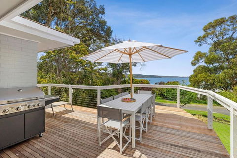 Albys At Lorne - Schoolies Week Accommodation 2