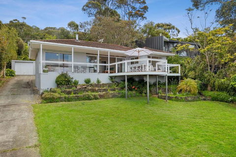 Albys At Lorne - Schoolies Week Accommodation 3