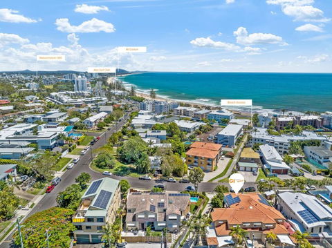 Alex Home With Easy Pathway To The Beach - Schoolies Week Accommodation 1