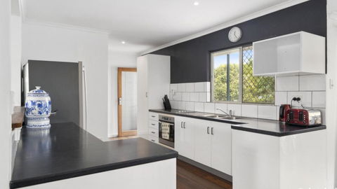 All Of Bribie Islands Highlights At Your Door Step - Schoolies Week Accommodation 1