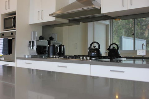 Allawah At Kennett - Schoolies Week Accommodation 4