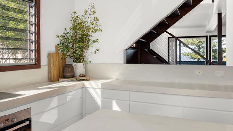 Allawah Cottage - Most Popular Beach House - Schoolies Week Accommodation 4