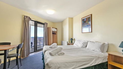 Alpine Heights 18 - Schoolies Week Accommodation 4