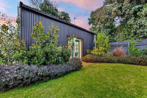 Ambience On Crampton - Schoolies Week Accommodation 2