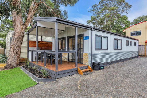 Anchor Belle Holiday Park - Schoolies Week Accommodation 0