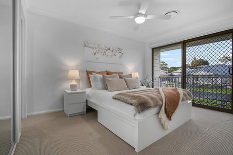 Andrica House - Your Southern Highlands Retreat! - Schoolies Week Accommodation 4