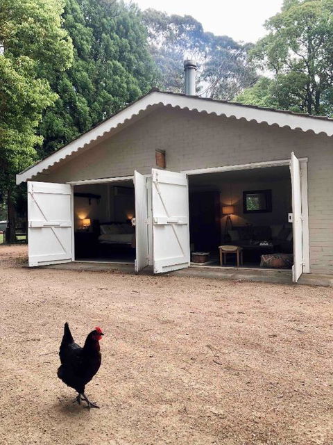 Annies Barn, Fitzroy Falls - Schoolies Week Accommodation 0