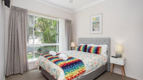 Apartment 30 - The Meridian - Schoolies Week Accommodation 4