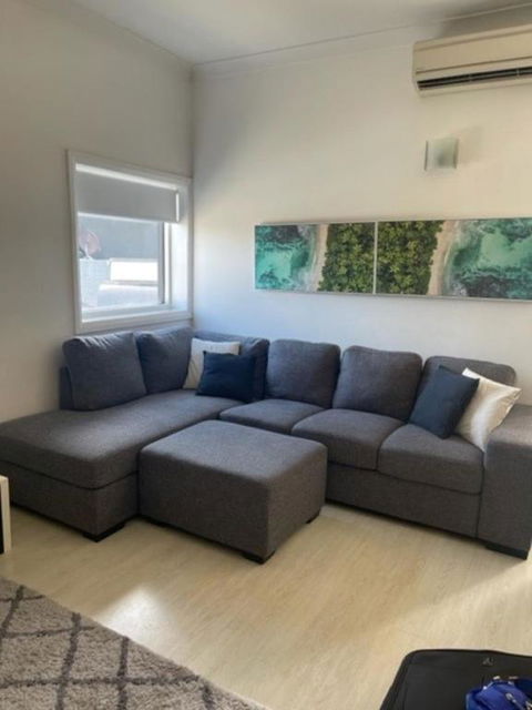 Apartment At Cooper St - Schoolies Week Accommodation 1